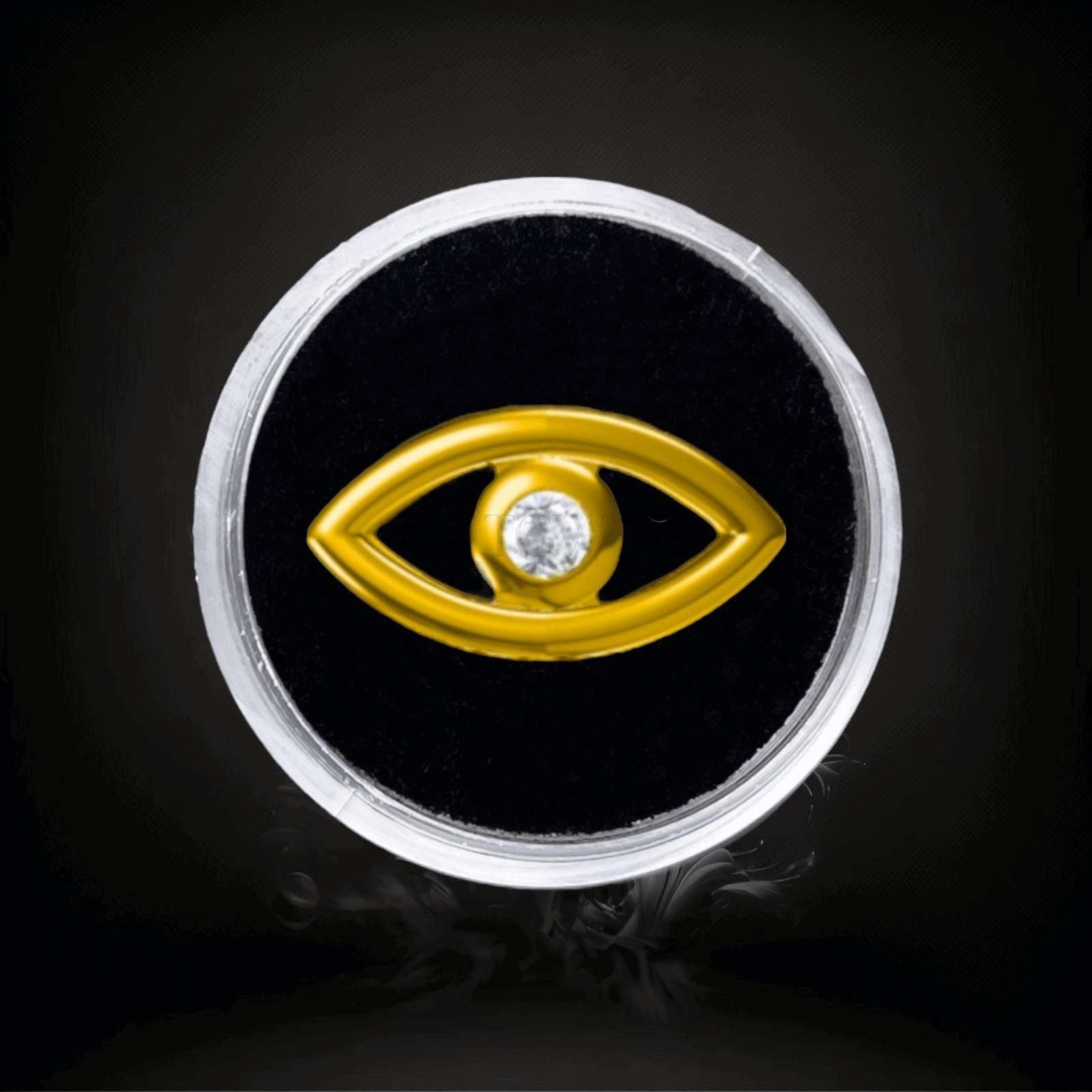 Design : Evil eye  Couleur :   Or jaune Matériel : Or 18 carats   Dimensions : 2,3x4,2mm  Épaisseur ：0.6mm