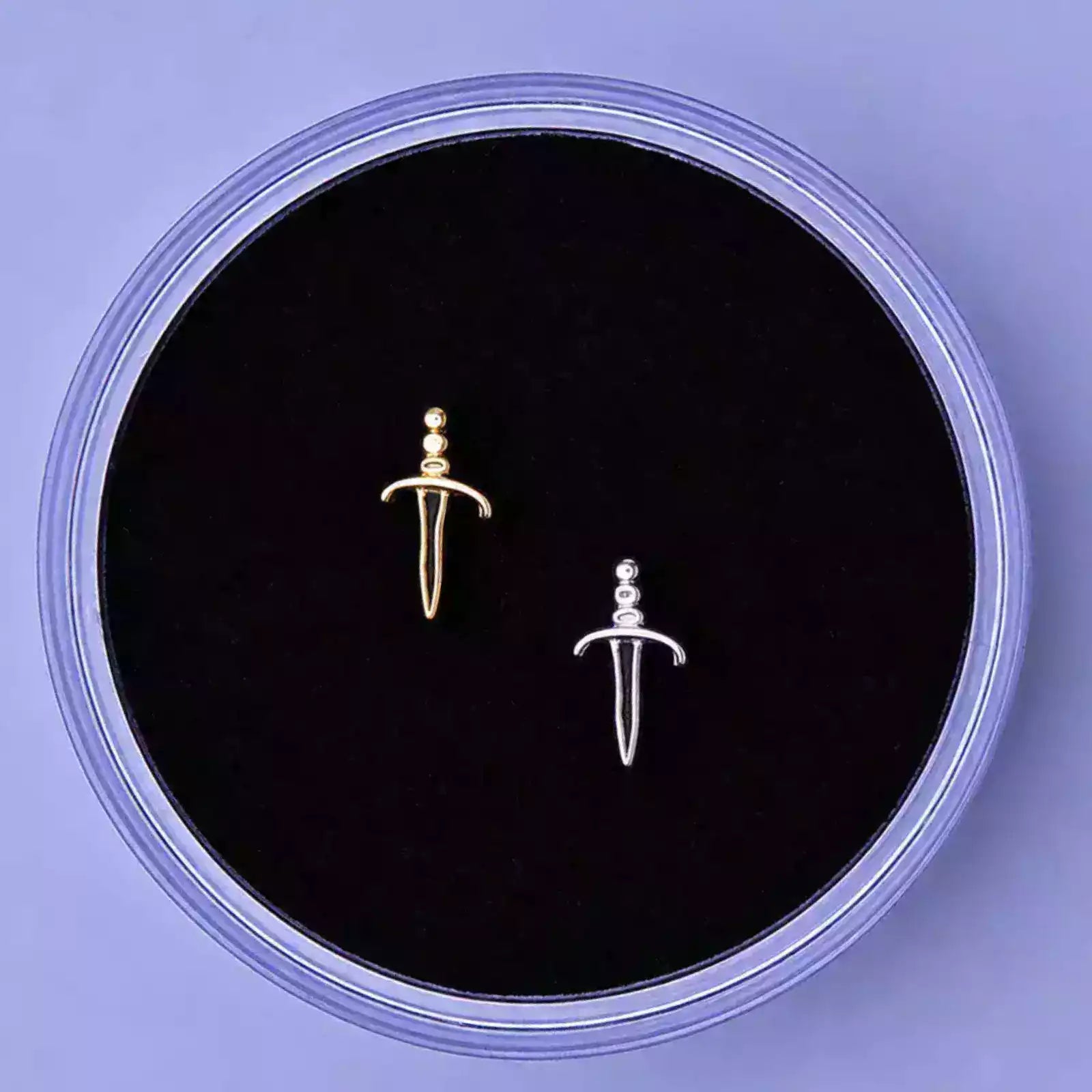 Dagger 18K Gold
